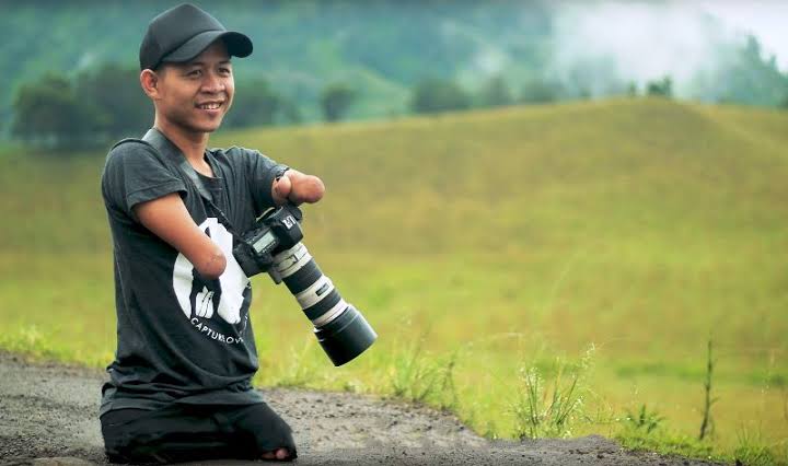 Bang Dzoel, Fotografer Profesional Difabel yang inspiratif. Foto: Dok/Istimewa