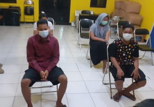 Dua pasangan mesum diamankan satpol PP (Foto / Istimewa)
