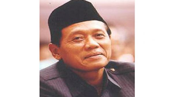 Mantan Menteri Penerangan Harmoko Meninggal Dunia