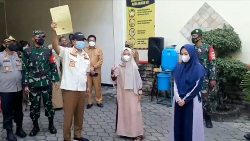 Sembuh Covid-19, 41 Santri Klaster Pesantren di Pasuruan Dipulangkan
