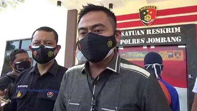 Kasat Reskrim Polres Jombang, AKP Teguh Setiawan (Foto / Metro TV)