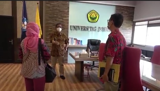 Ratusan Pegawai Universitas Jember Terpapar Covid-19