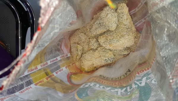 Bulog Ganti Beras Bansos yang Dilaporkan Warga