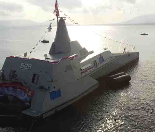 KRI Golok 668 segera berlayar menjaga keamanan laut nusantara ( Foto / Istimewa)
