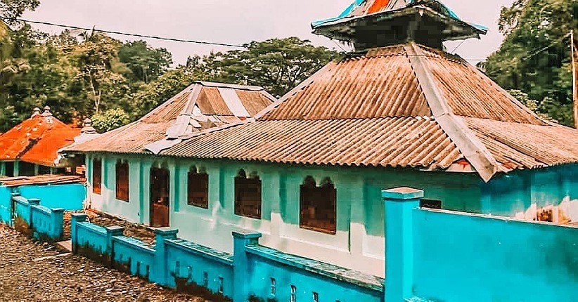 Penampakan masjid Saka Tunggal di Banyumas, disebut menjadi salah satu masjid tertua di Indonesia (Foto / Istimewa)