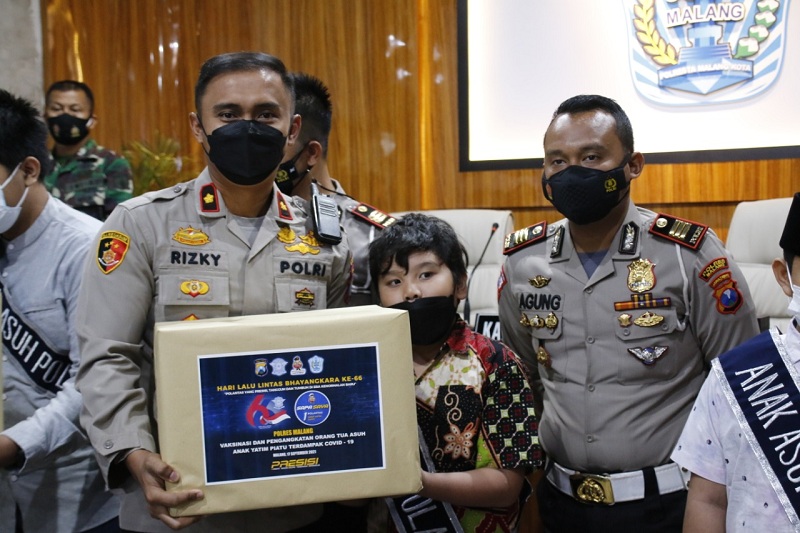 100 Anak Korban Covid-19 Jadi Anak Asuh Polres Malang