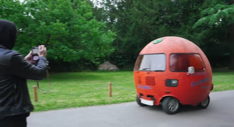 Mobil jeruk hasil modifikasi Edd China (Foto/ Istimewa)