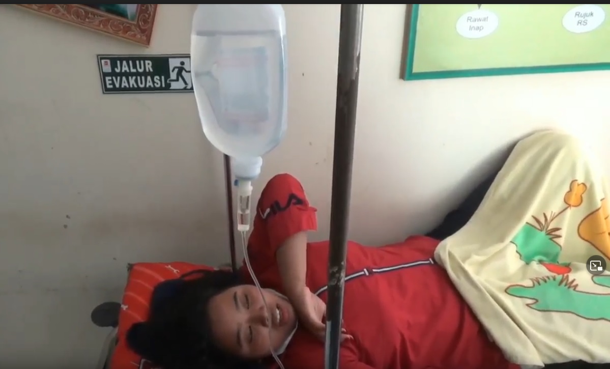 Keracunan, Belasan Siswa SMK di Tulungagung Dilarikan ke Puskesmas