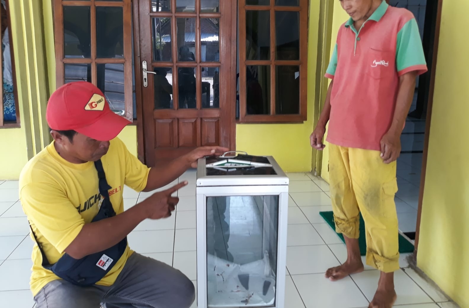 Pencuri Kotak Amal Masjid di Ngawi Terekam CCTV