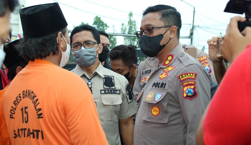 Dua pelaku pembakaran terduga pencuri di Bangkalan ditangkap (Foto / Metro TV)