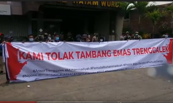 Aktivis Trenggalek Tolak Tambang Emas