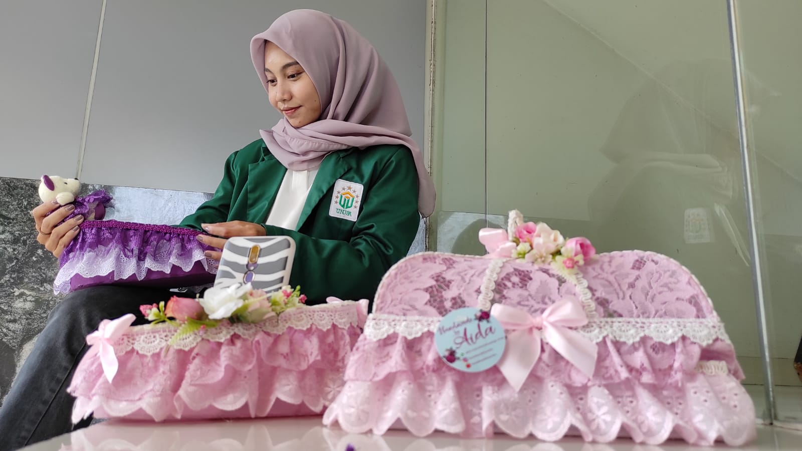 Olah Kain Sampah Jahitan Mama, Home Set Karya Mahasiswa Unusa Tembus Singapura