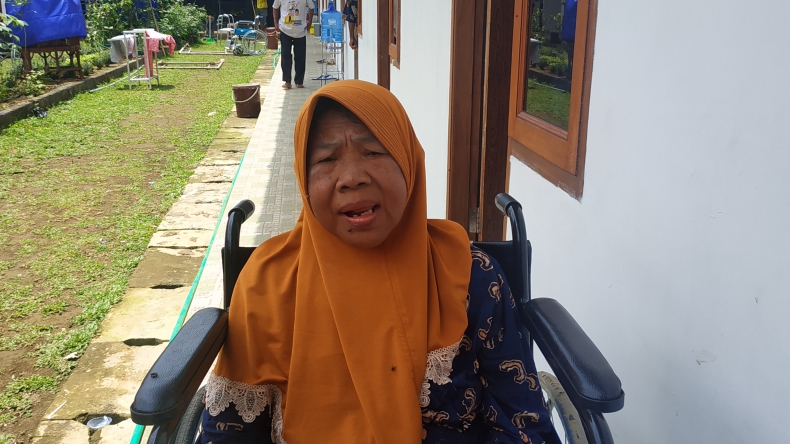 Kondisi nenek Trimah saat berada di panti Jompo (Foto / Metro TV)