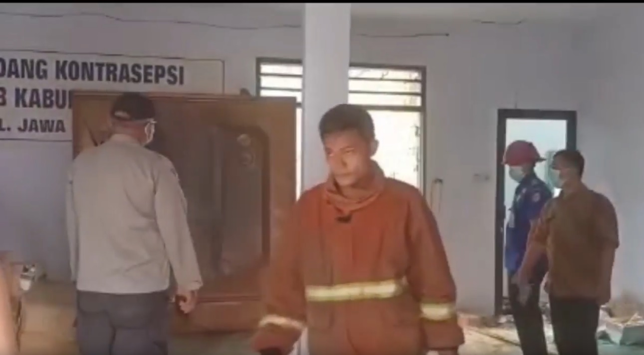 Kantor Dinas P3AKB Jember Terbakar, Alat Kontrasepsi Ludes!
