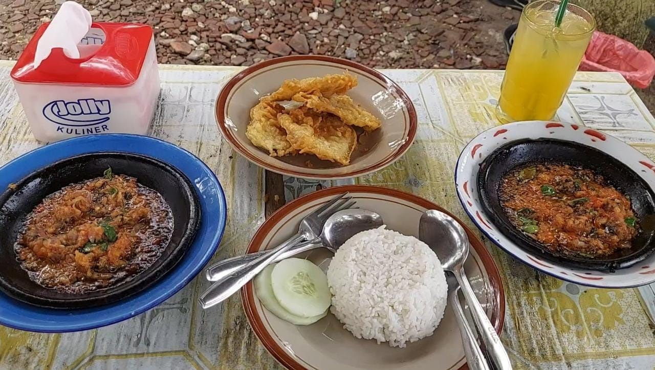 Mencicipi Sensasi Pedas Belut Blukuthuk, Kuliner Unik Bojonegoro