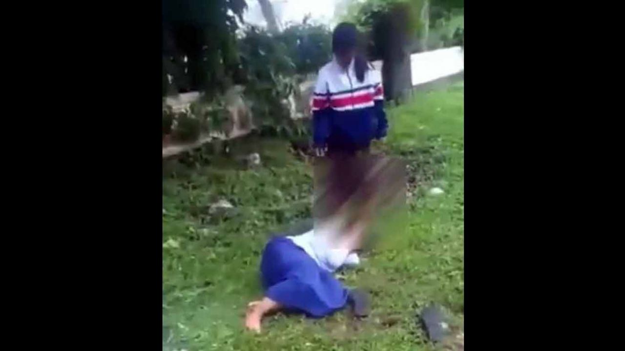 Viral Video Seorang Pelajar Putri Dianiaya di Kota Malang, Kepala Ditendang hingga Disundut Rokok