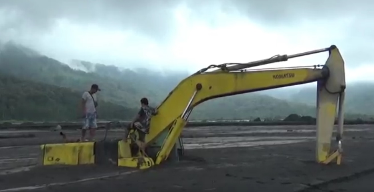 Lahar dingin Gunung Semeru terjang sejumlah wilayah (Foto / Metro TV)