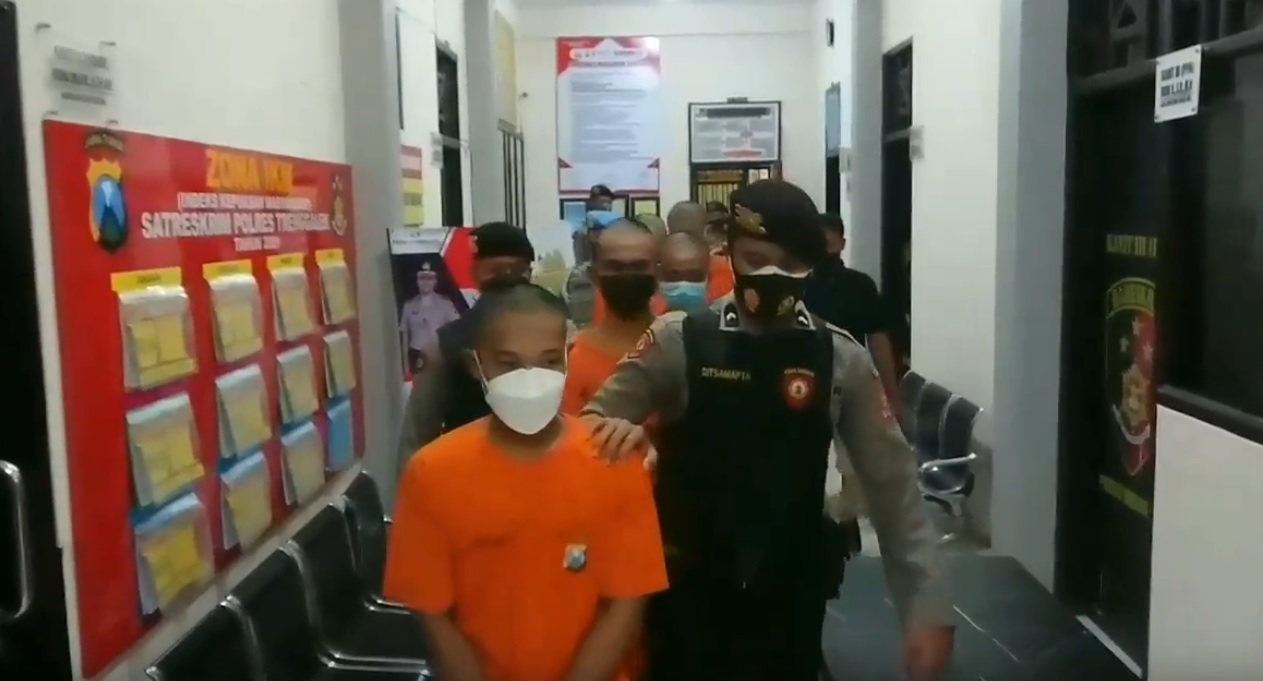 Sejumlah oknum pesilat ditetapkan tersangka penganiayaaan (Foto / Metro TV)