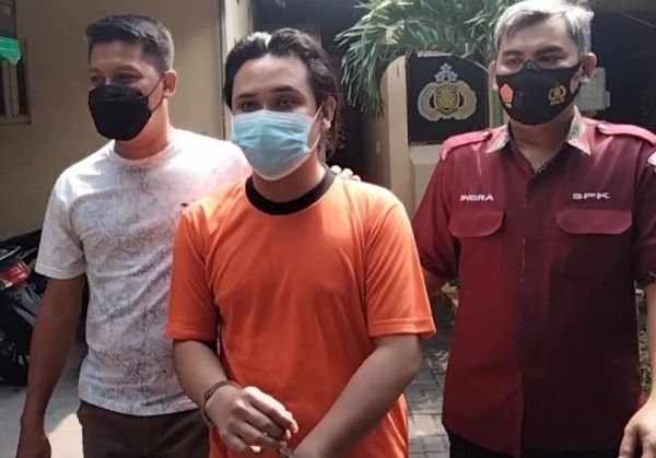 Waria di Mojokerto Jadi Mucikari, Korbannya Gadis di Bawah Umur