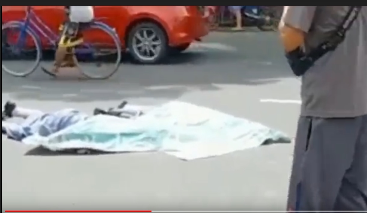 2 Pelajar Pasuruan Tewas Terlindas Truk, Sopir Kabur!