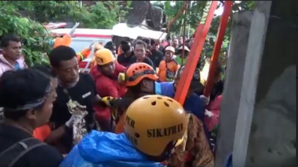 Nenek di Ngawi Terjatuh ke Sumur Sedalam 15 Meter