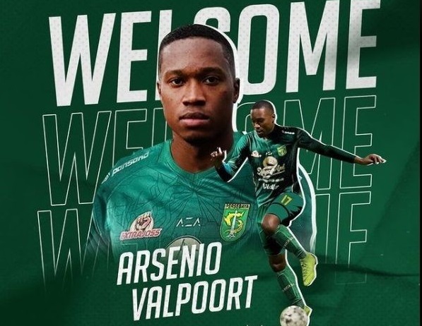 Arsenio Valpoort, Striker Anyar Persebaya yang Diragukan