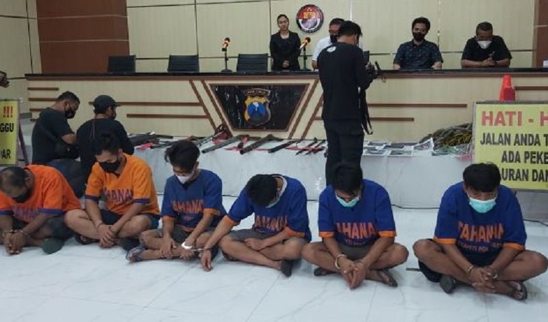 Komplotan Pencuri Kabel Telkom Ditangap Polisi, 1 Ditembak Mati