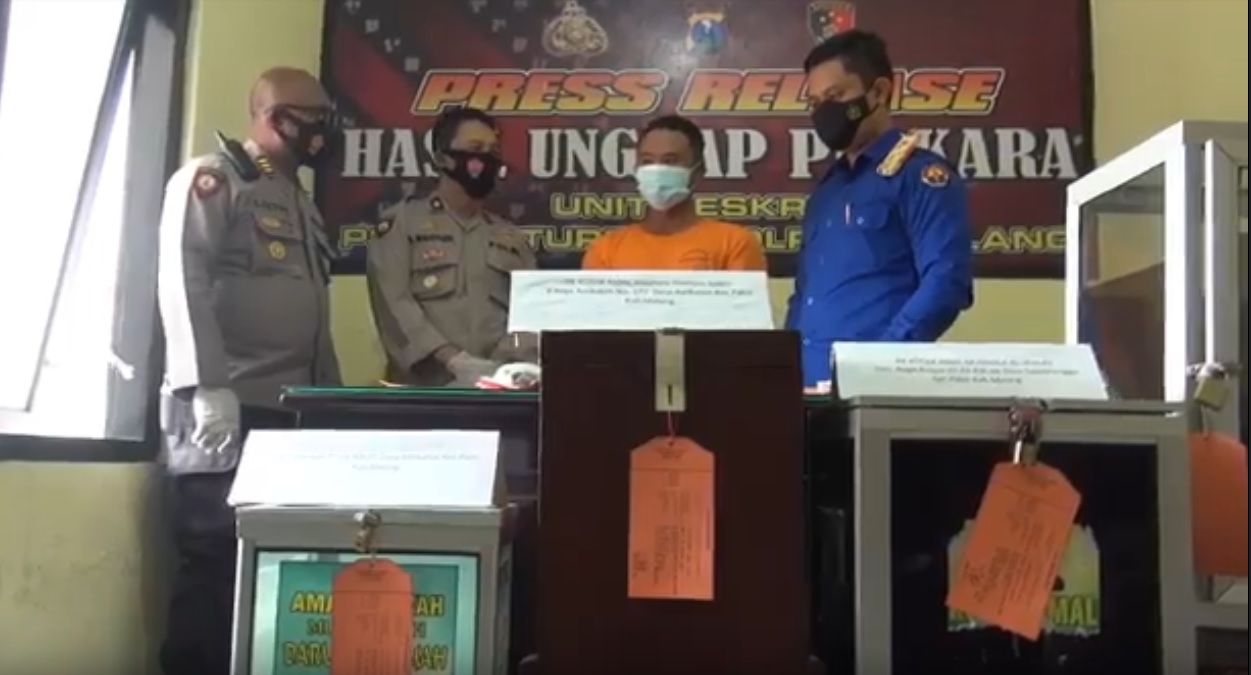 Istri Hamil Tua, Sopir Truk Gasak 5 Kotak Amal Masjid