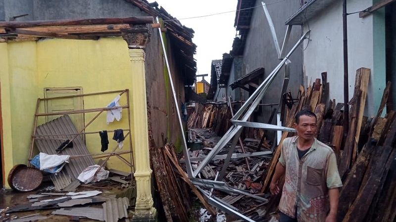 Sebanyak 67 rumah di Desa Gunungkunci, Kecamatan Jabung, Kabupaten Malang, Jawa Timur, hancur diterjang angin kencang, Sabtu 29 Januari 2022/BPBD Kabupaten Malang.