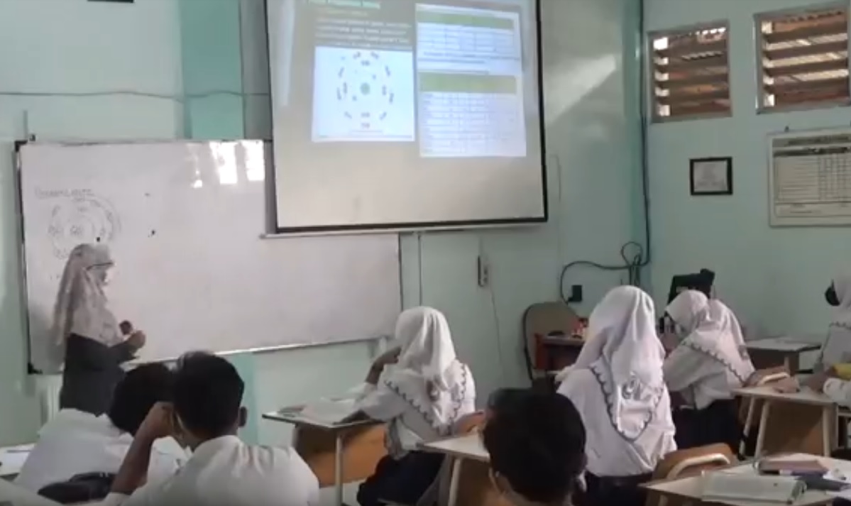 Dewan Pendidikan Surabaya Beri Motivasi Siswa Korban Pemukulan Guru