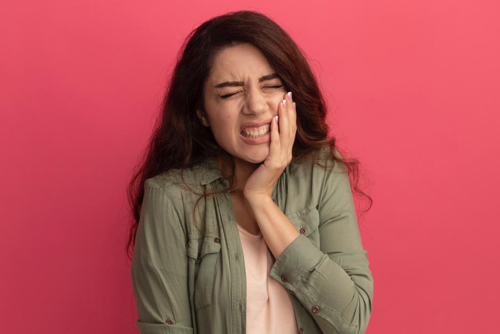 Sakit Gigi Mengganggu di Malam Hari? Simak Cara Mengatasinya