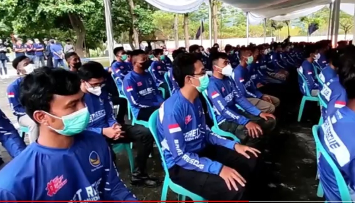 Sebanyak 300 pemuda Se-Jatim mengikuti Diklatsar Baret Rescue Nasdem di Wisata Edukasi Wego, Lamongan/metrotv