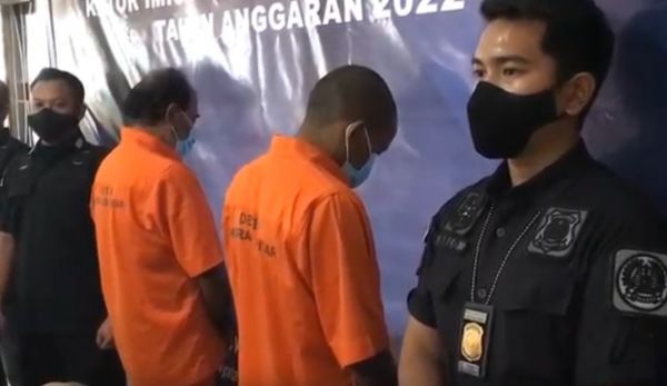 2 WNA Asal India dan Nigeria Ditangkap di Blitar
