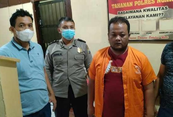 Kepala Desa Ngujung Eko Prastyo ditangkap Polres Ngawi (Foto / Metro TV)