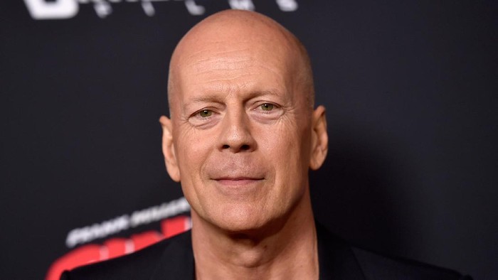 Aktor Bruce Willis Akhiri Karier Gegara Penyakit Afasia, Apa Itu?