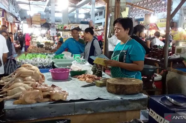 Harga Daging Ayam dan Telur Ayam Ras di Jember Alami Kenaikan