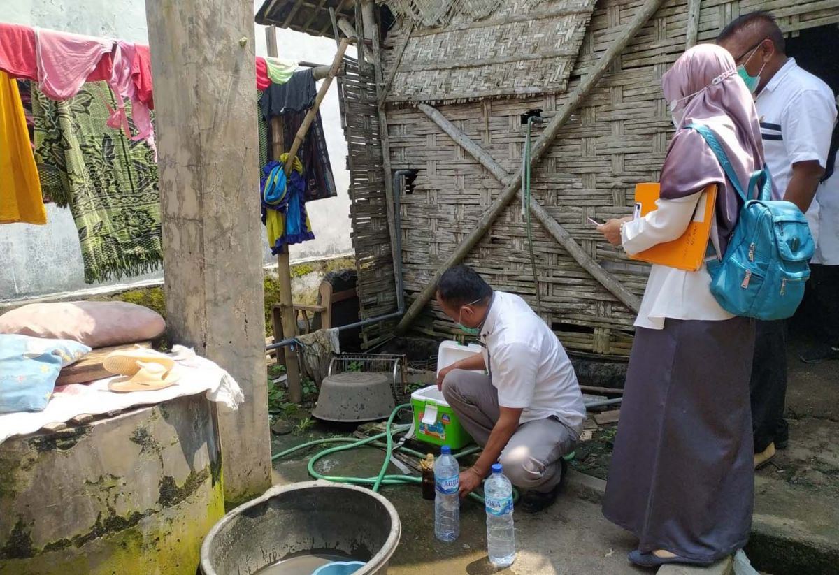 Satu Keluarga di Jombang Keracunan, Dinkes Ambil Sampel Ayam hingga Air