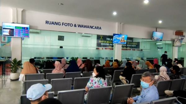Pertengahan Ramadan, Permohonan Paspor Melonjak