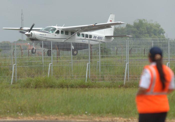 Pesawat lepas landas dari Bandara Tronojoyo Sumenep/ist