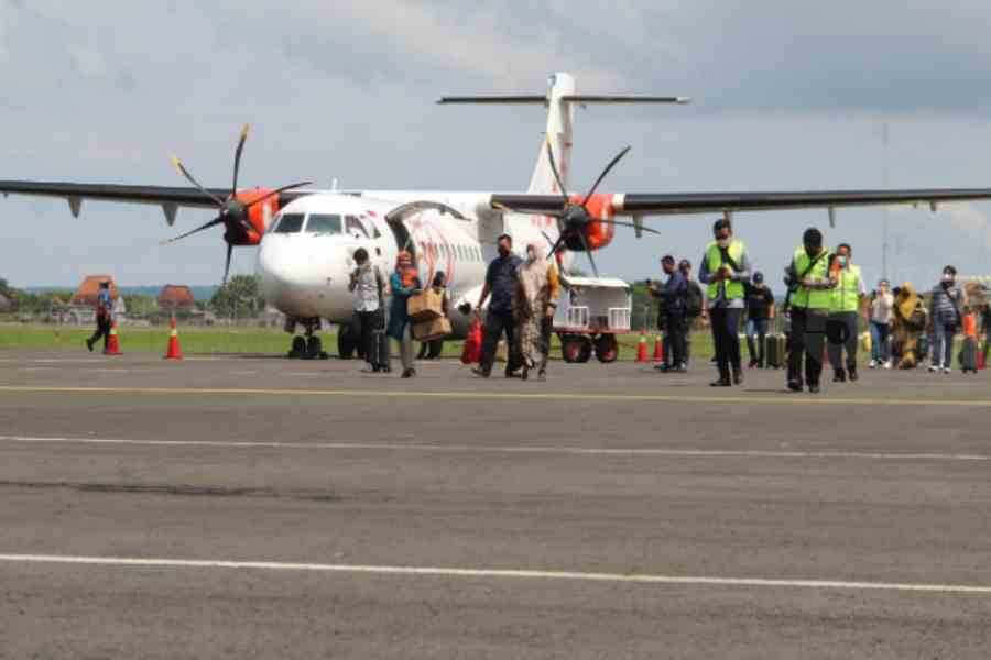 Terbang Perdana, Wings Air Rute Surabaya - Sumenep Berpenumpang 50 Persen