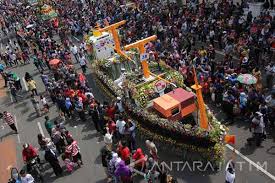 Parade Bunga di Surabaya/antara