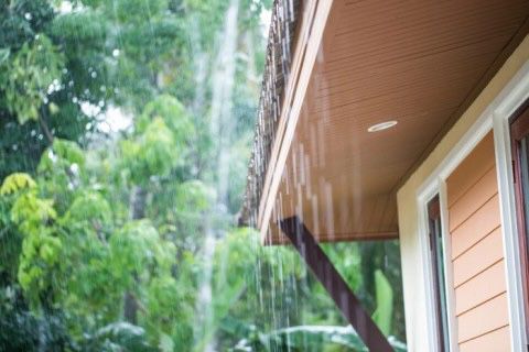 Waspada Musim Hujan, Ini 5 Cara Mencegah Kebocoran Atap