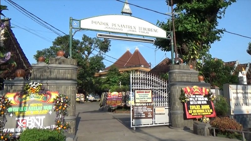 Suasana Ponpes Tebu Ireng Jombang jelang pemakaman Jenazah Lily Wahid (Foto / Metro TV)
