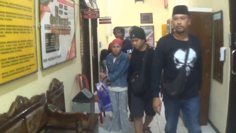 Ngeri, Anak Perempuan di Sampang Tumbuk Kepala Bapak hingga Tewas