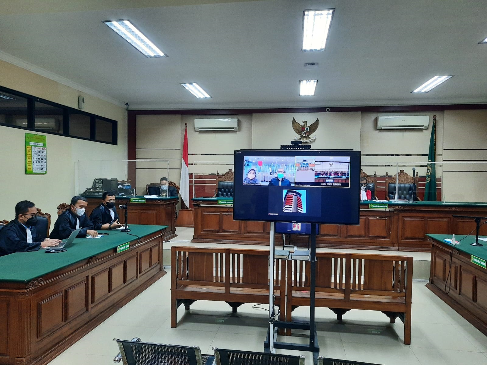 Sidang pembacaan vonis  Bupati Probolinggo nonaktif Puput Tantriana Sari dan suaminya, Hasan Aminuddin/ist