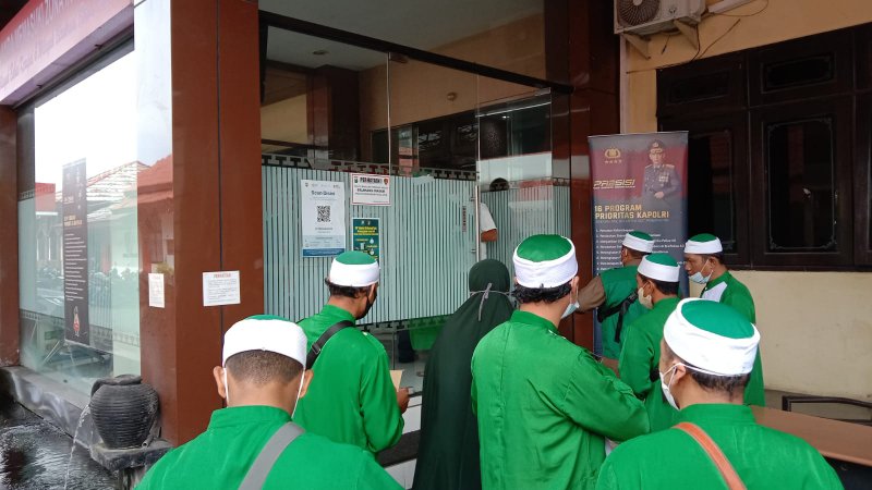 Polri Tetapkan 5 Anggota Khilafatul Muslimin Tersangka