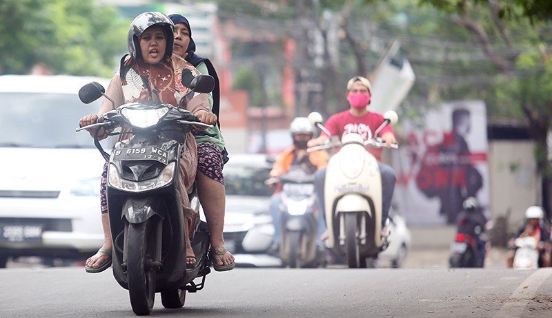 Heboh Pengendara Motor Gunakan Sendal Jepit Ditilang, Begini Penjelasan Polisi