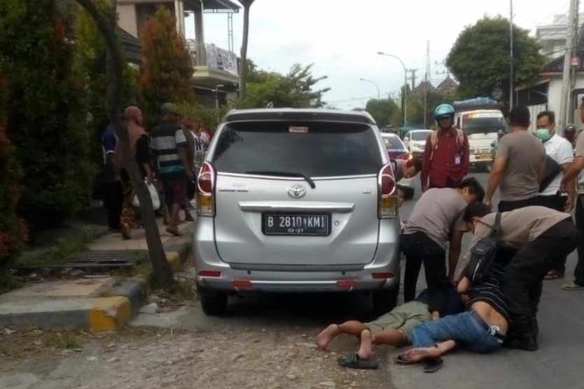 Polisi meringkus komplotan pelaku pencurian toko di Tuban (Foto / Istimewa)