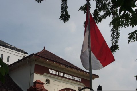 Kantor Pengadilan Negeri Surabaya di Jalan Arjuno Surabaya. (ANTARA/Hanif Nashrullah)