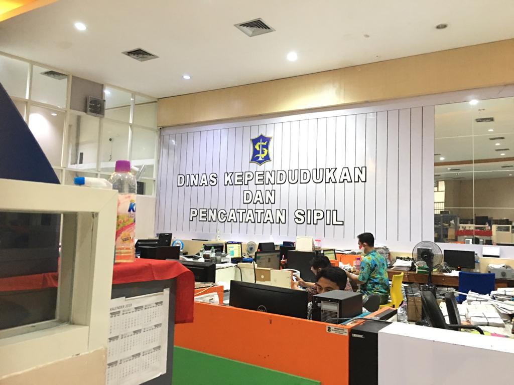 Kantor Dispendukcapil Kota Surabaya (Foto / Istimewa)